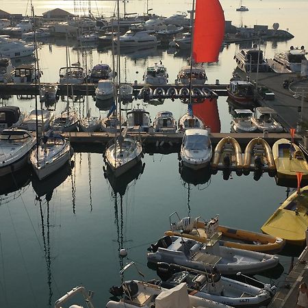 Boutique Apartment Hirondelle Port Фрежюс Экстерьер фото