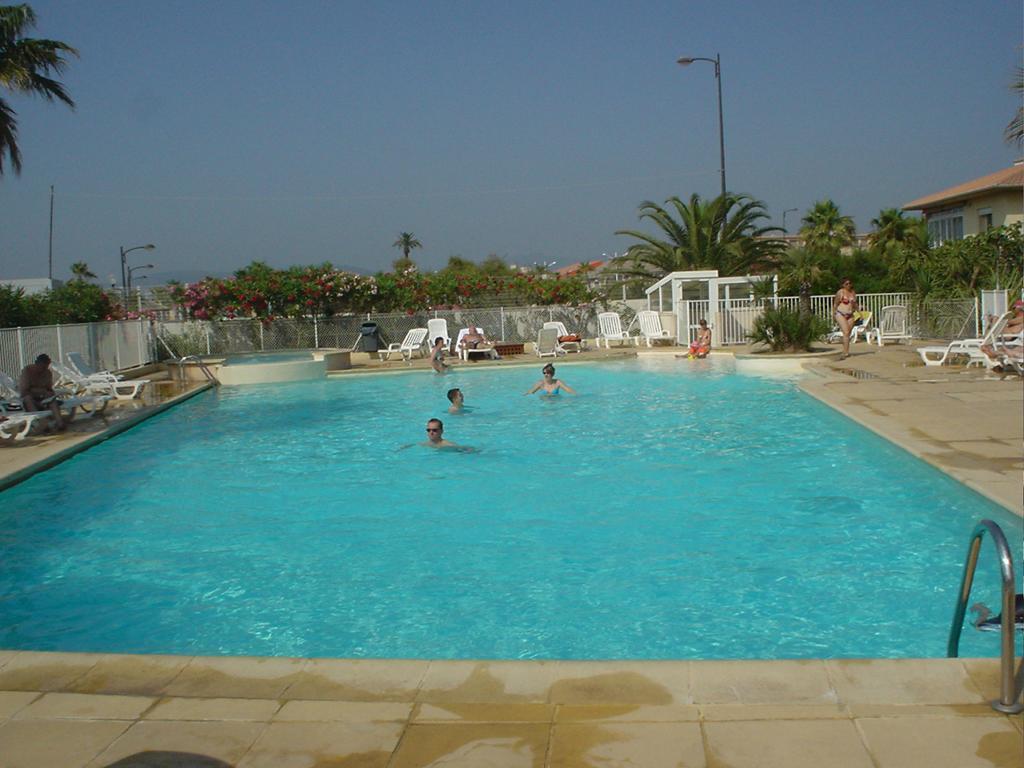 Boutique Apartment Hirondelle Port Фрежюс Экстерьер фото